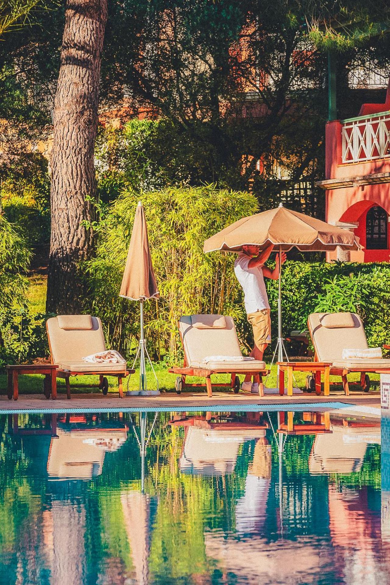 Domaine De L'Astragale Hotel Gassin Bagian luar foto