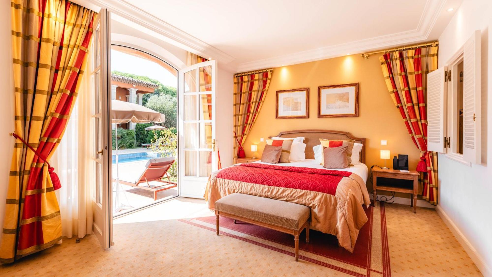 Domaine De L'Astragale Hotel Gassin Bagian luar foto