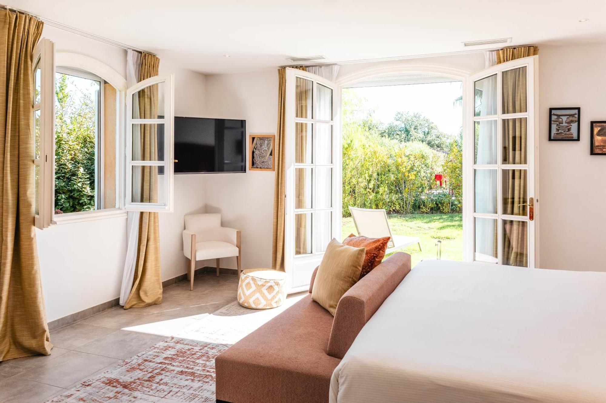 Domaine De L'Astragale Hotel Gassin Bagian luar foto