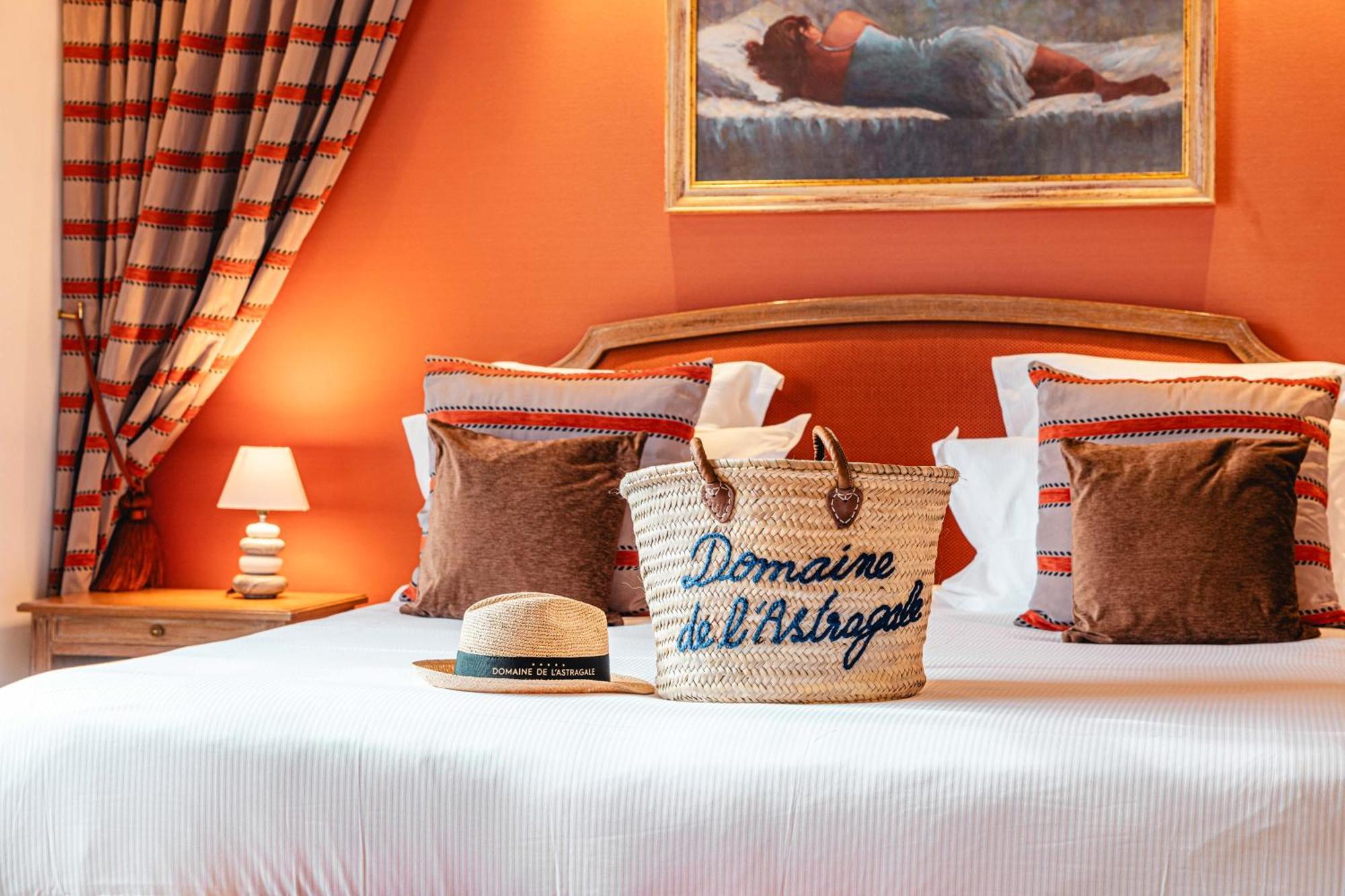 Domaine De L'Astragale Hotel Gassin Bagian luar foto